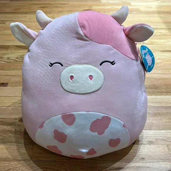 Squishmallow Clay the 16” cow NWT🐄💖 - Picture 1 of 9